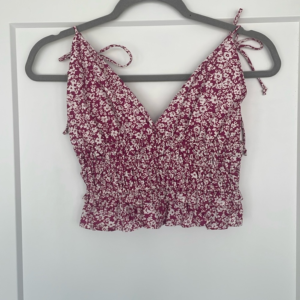 Sim & Sam crop top (size s)